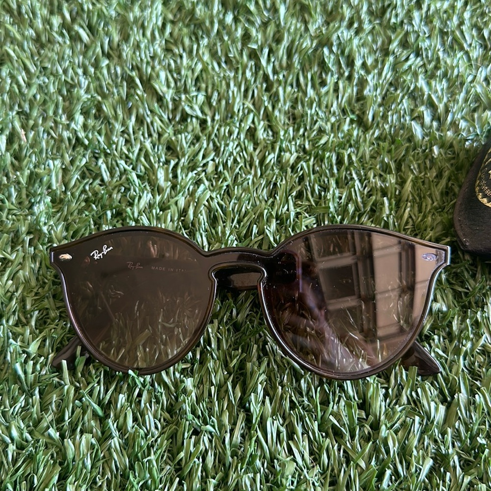 Ray Ban glasses